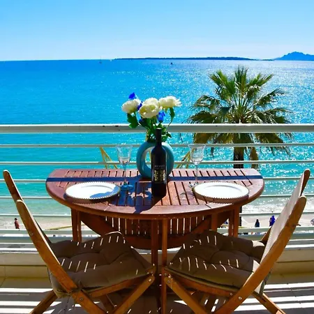 Residence Le Soleil Juan-les-Pins Exterior photo